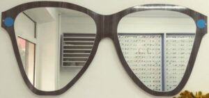 bakida optik eynekler magazasi